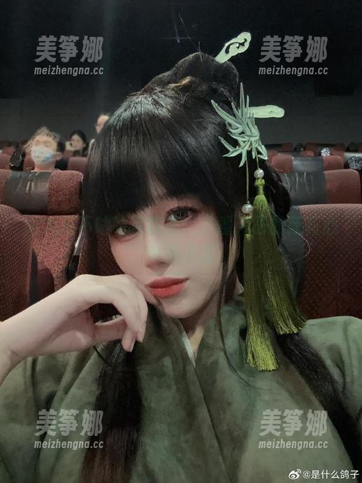 阿九从不咕咕 阿九从不咕咕写真集:八重神子的莲花心事精选版