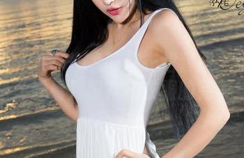 青豆客 - AZHUA的连衣裙套图:难道这不过是(好看)模特和衣服的完美结合?
