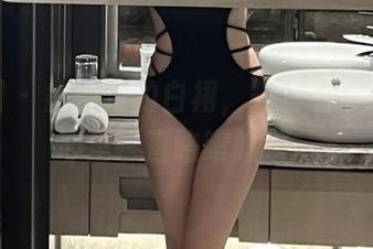 微密圈 – 鱼神鱼的白裙,一套看下来让我心里一直咯噔咯噔。
