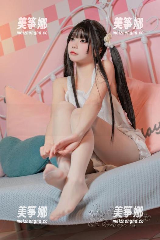 黏黏团子兔 又是一组可爱的地铁写真,黏黏团子兔更新,没有办法,我就是爱这调调!
